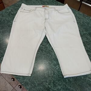 Old Navy Women's White Jean Black Stitch Capri Size 18 Distressed New Y2k Trendy